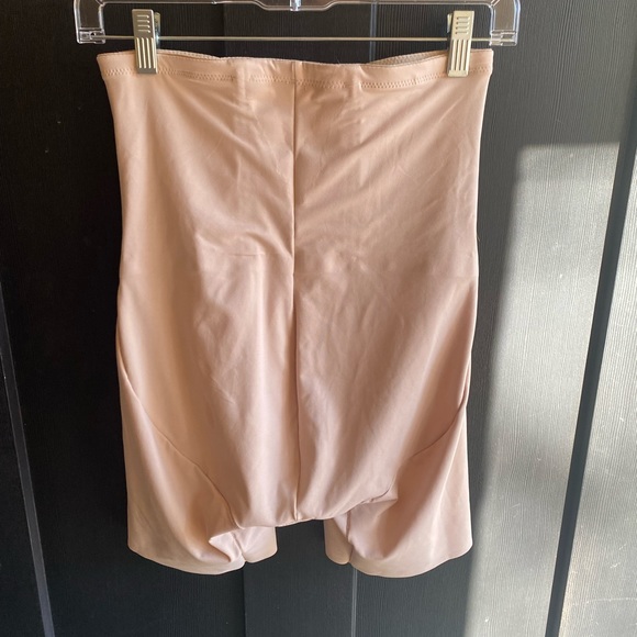 NWOT Shape Away Back Magic Hi-Waist Thigh Slimmer—beige—XL - Picture 3 of 8